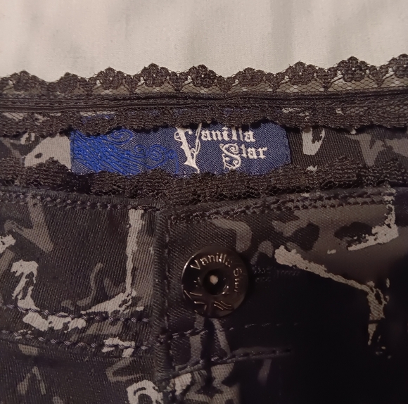 Custom Y2K Vanilla Star fur mini skirt - Picture 4 of 8